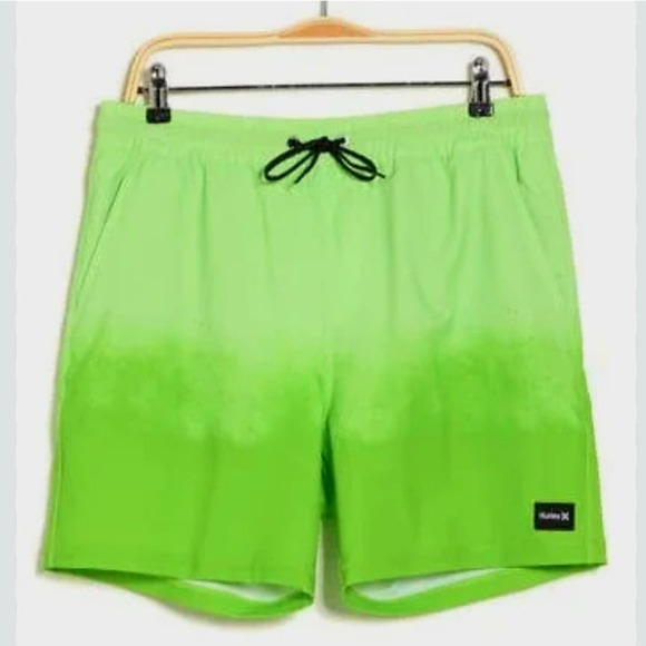 Hurley Phantom Zeros 2 Volley 17"
Hybrid Boardshort Swim Trunks Mens
Small NEW - Picture 1 of 3